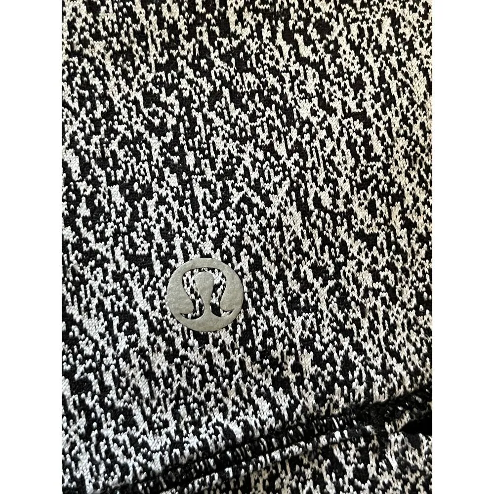 Lululemon Rush Hour 1/2 Zip Luon Spray Jacquard White Black Pullover size 8 Run - Image 8