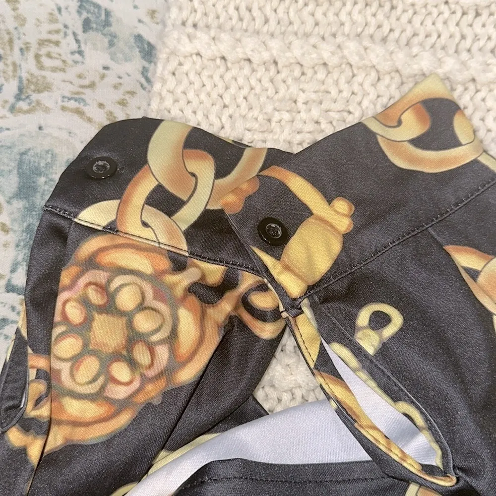 Chain Print Black and Gold Women's Top size small - Image 6