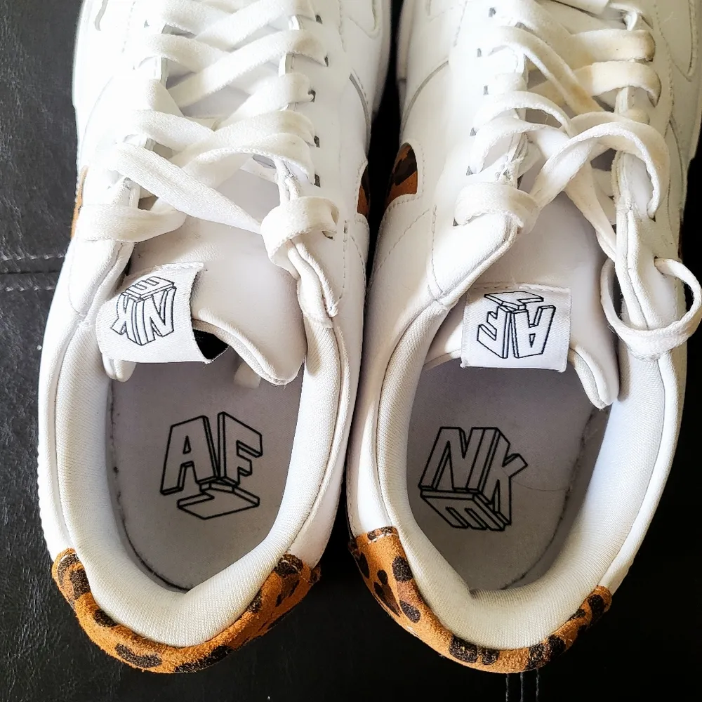 Nike  WOMENS AIR FORCE 1 PIXEL SE - Image 4