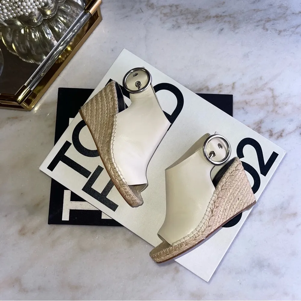 Céline Womens 35 Milk Calfskin Leather Open Toe Espadrille Sandal - Image 9