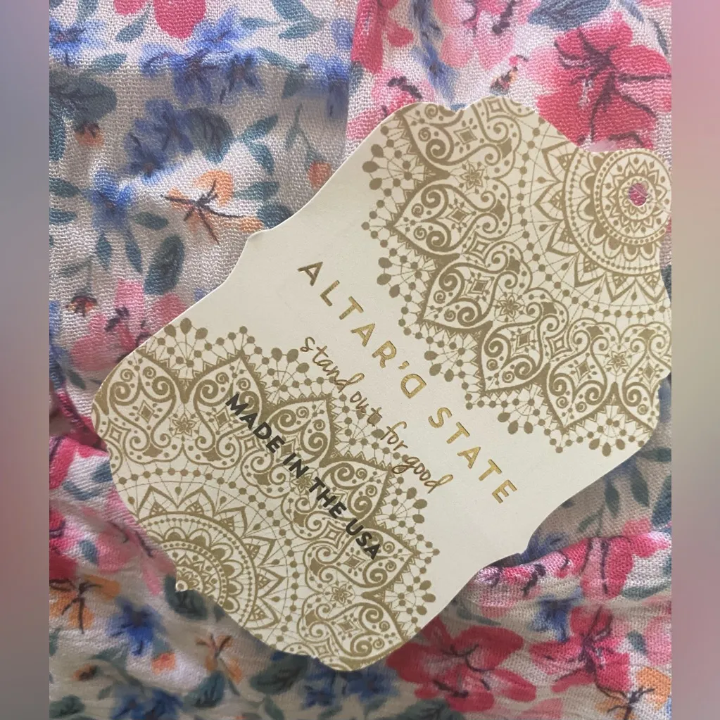 NWT Altar’d State Floral Crop Tie Top Size Small Feminine Festival Party - Image 4