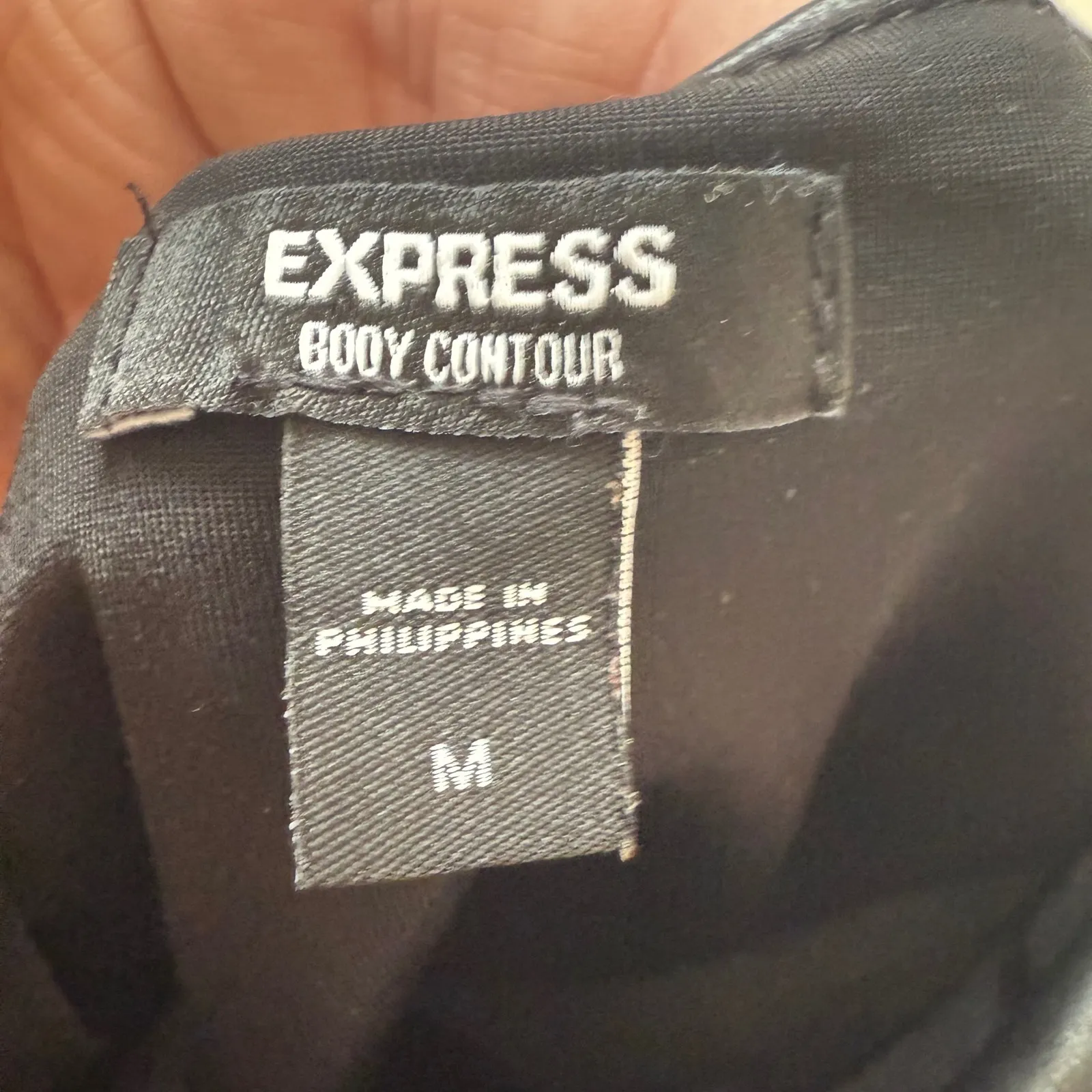 EXPRESS Black Faux Leather Square Neck Crop Top Tank Body Contour Size M Party - Image 2