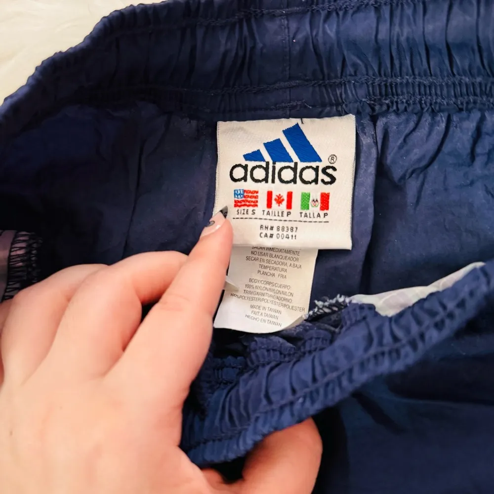 Vintage 90s y2k Adidas navy blue windbreaker track pants w/elastic waistband - Image 5