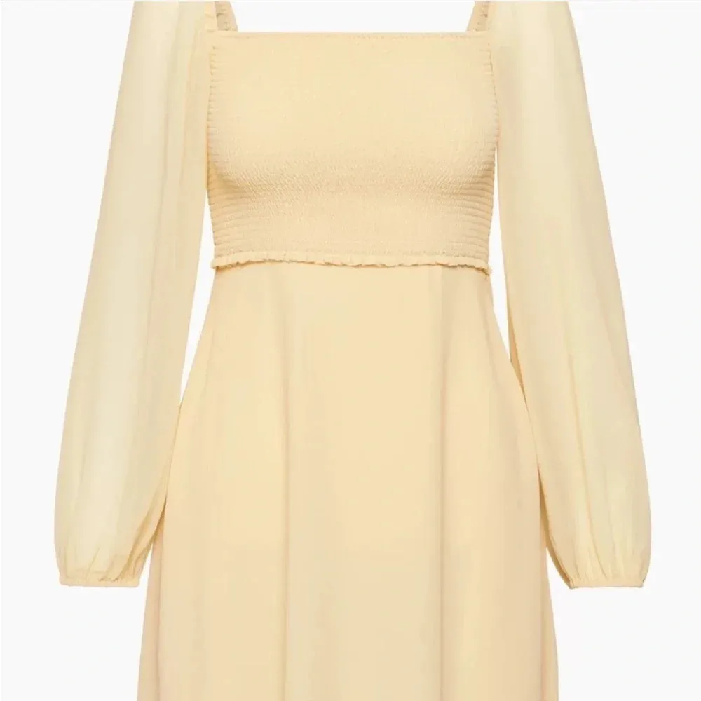 Aritzia Wilfred Villa Dress Wheat Yellow Smocked Puff Sleeve Dress Size S​ - Image 4