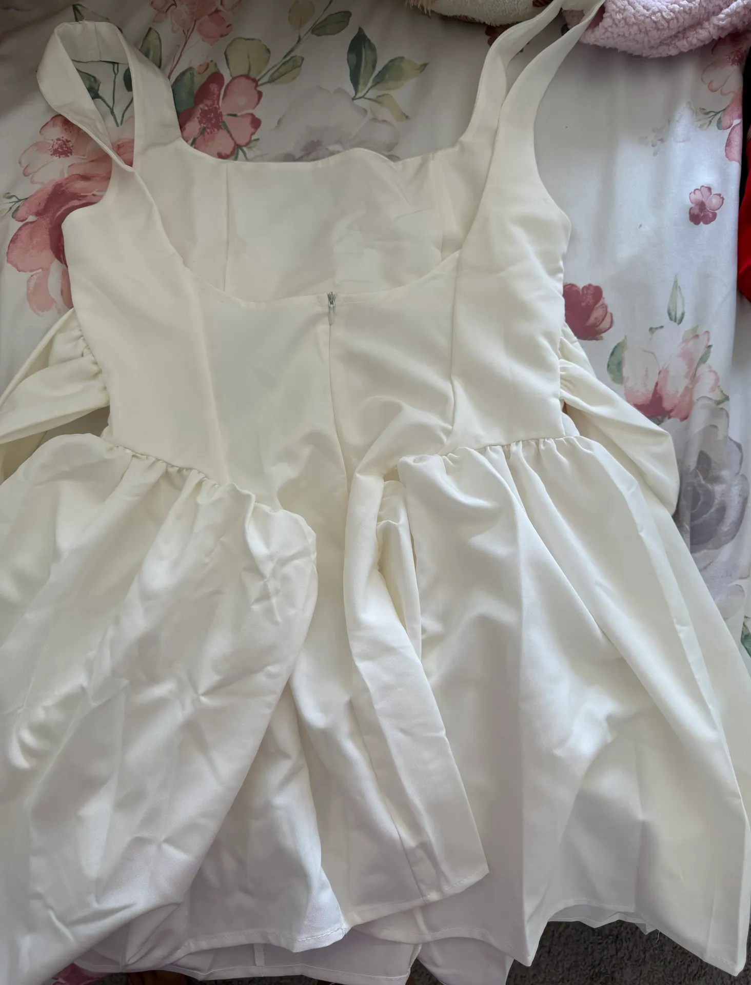 White Puff Mini Dress Size L - Image 4