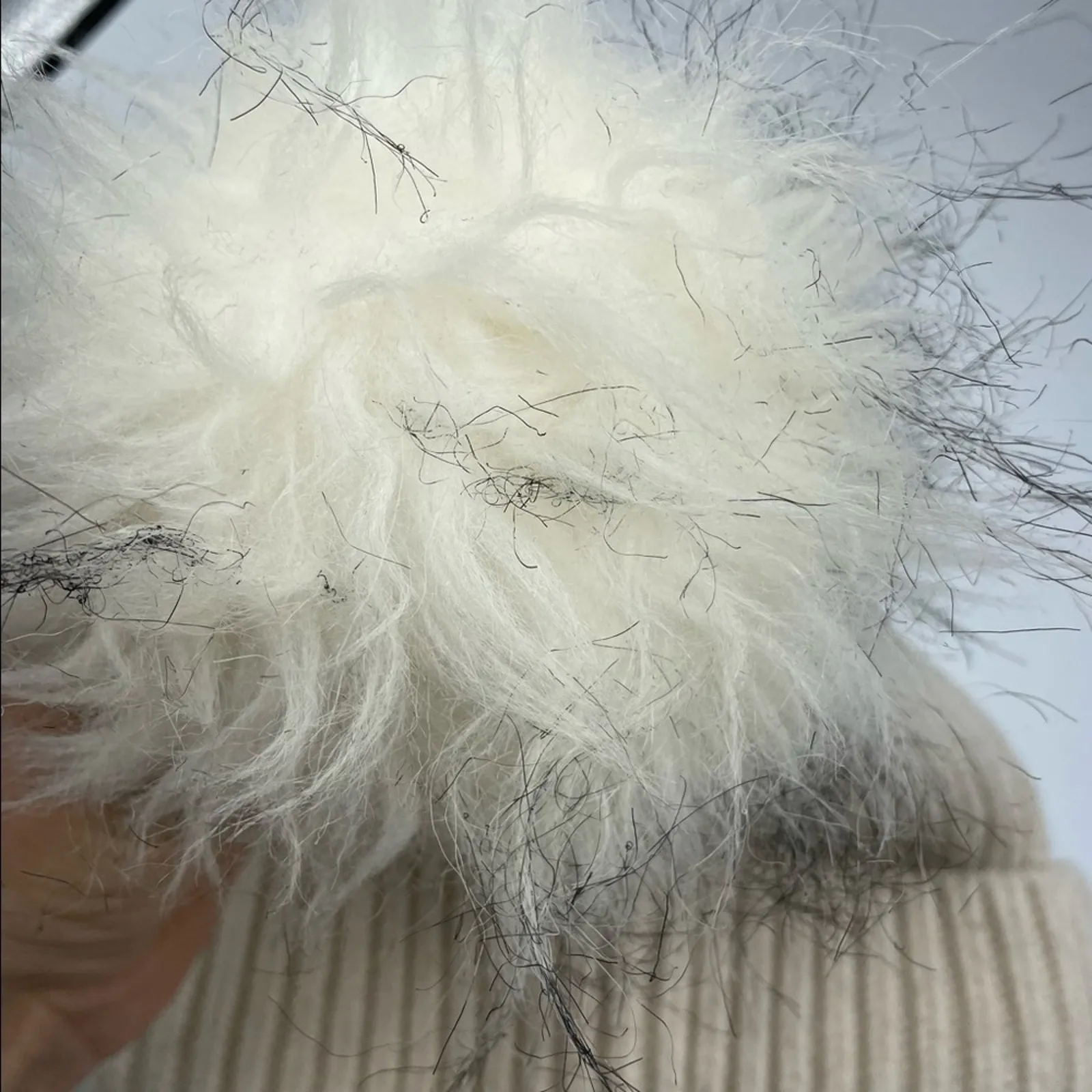 Norla Canada Cream Alpaca & Wool Blend Winter Beanie Hat Puff Ball - Image 2