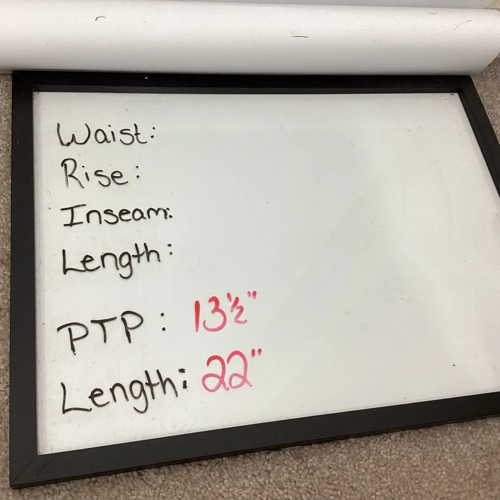 ALO Yoga Lure Long Bra Top - Image 6