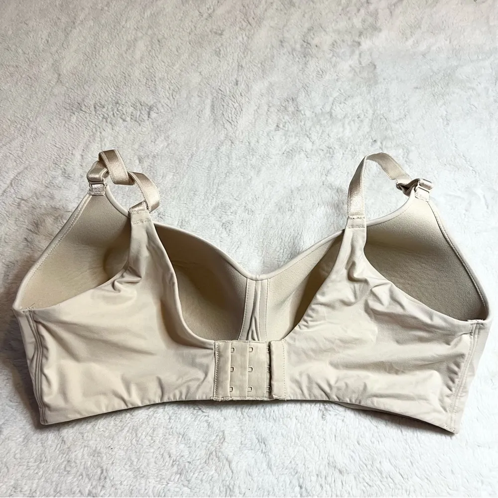 Torrid Curve 360 Back Smoothing Dream Wire-Free Bra Size 38DDD Seamless Nude Bra - Image 4