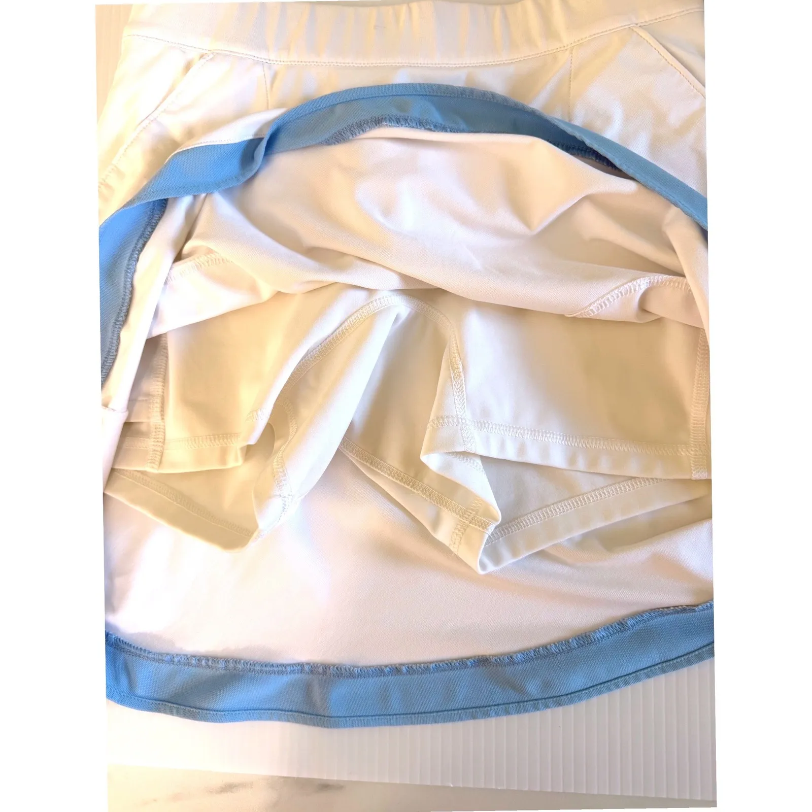 Peter Millar Womens White Blue UPF 50 Sun Protection Golf Tennis Skirt Size XS - Image 6