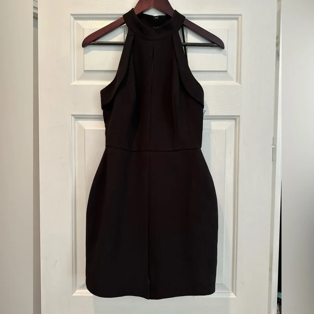 Marlena Halterneck Sheath Body
Dress Size XS - Image 7