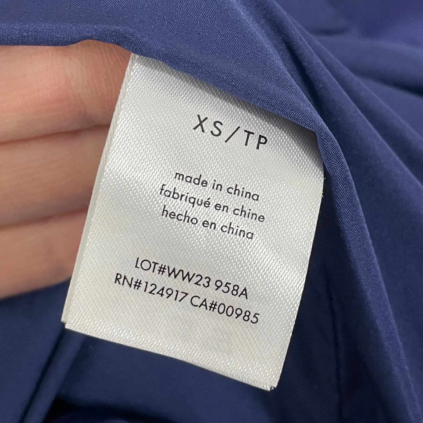 NWT WeWoreWhat Blue XS Zip Off Sleeve Puffer Jacket Convertible Vest Nylon‎ Poly - Image 7