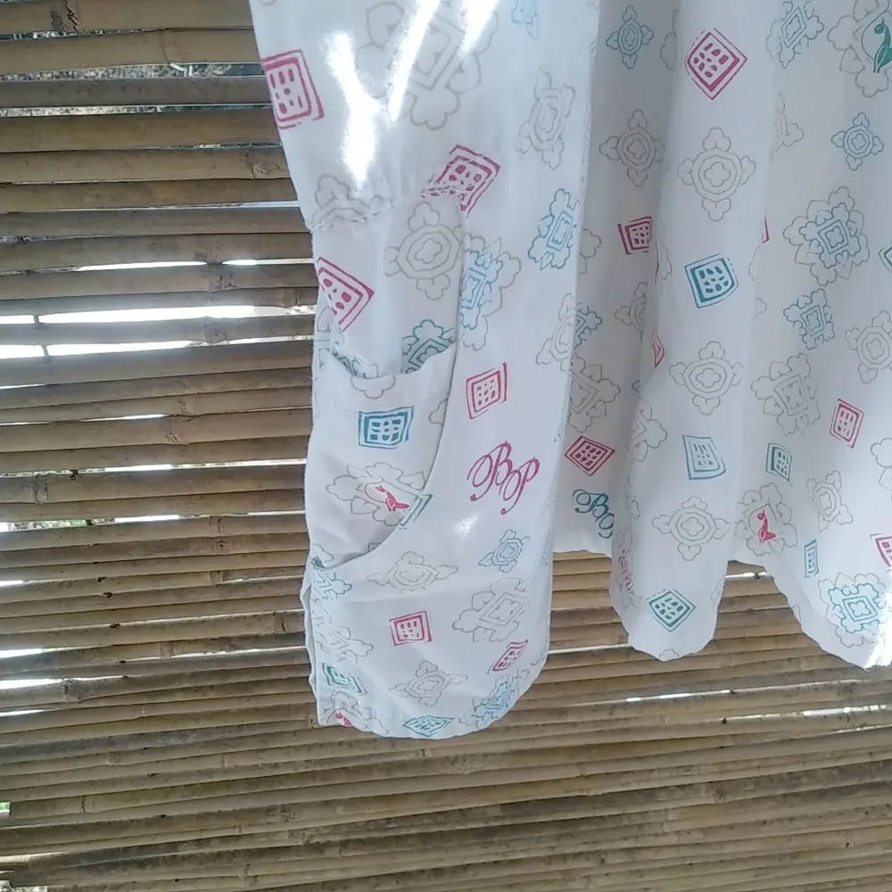 Baby Phat 5X White Scrub Top Plus - Image 6