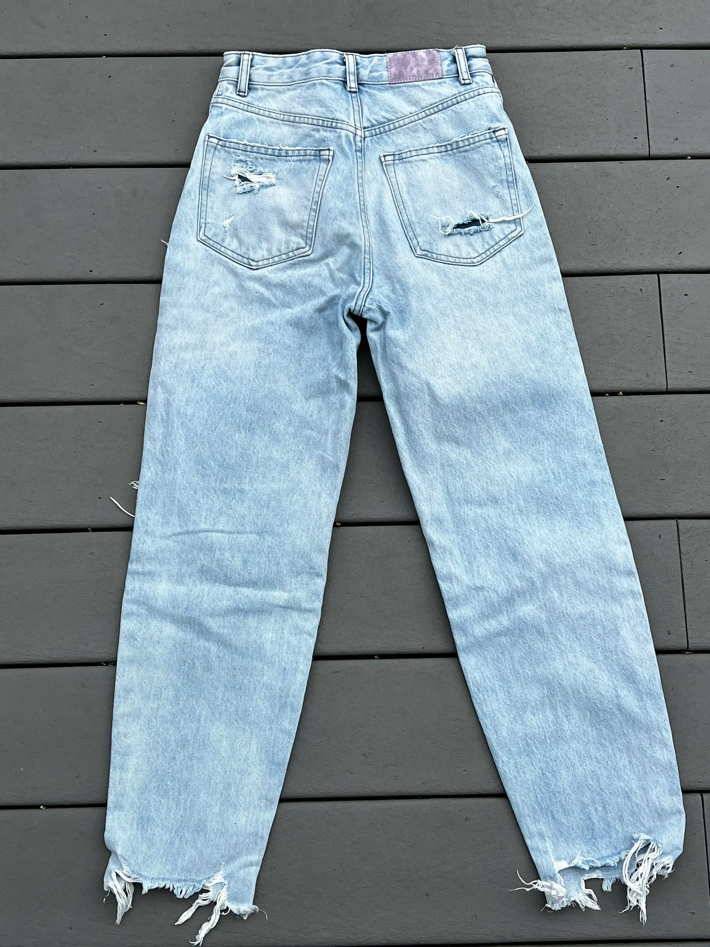 Ripped Mom Jeans - Image 3