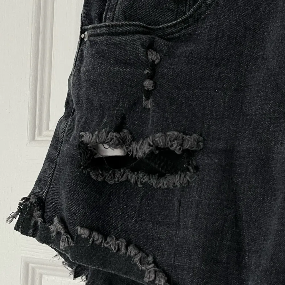 Jeans Distressed Cutoff Shorts - Image 3