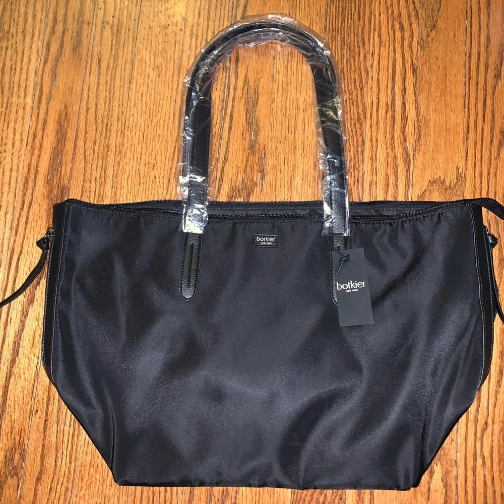Botkier New York Bond Nylon Black Tote Bag Purse - Image 4