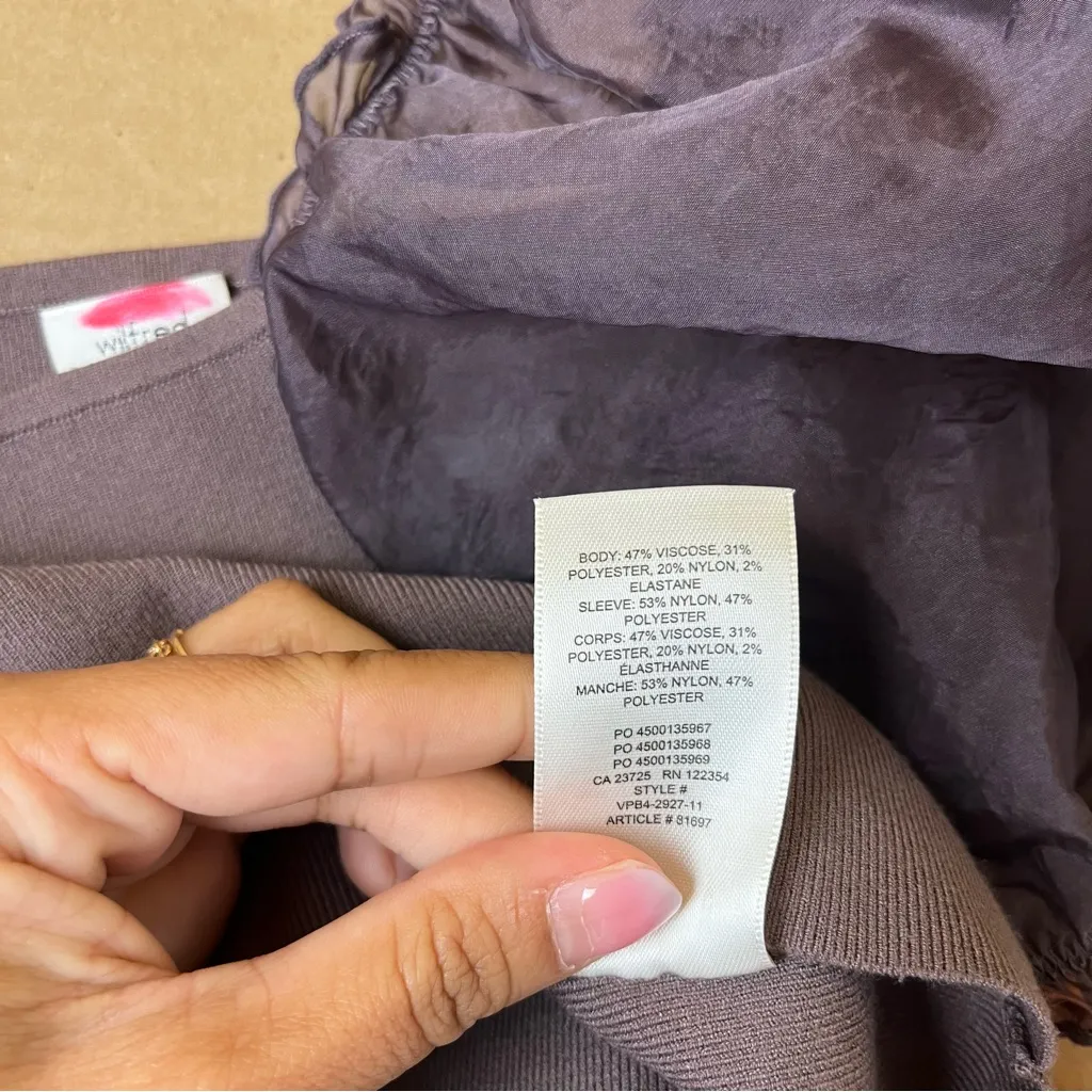 Aritzia Wilfred Sheer Puff Sleeve Crop Top - Image 8