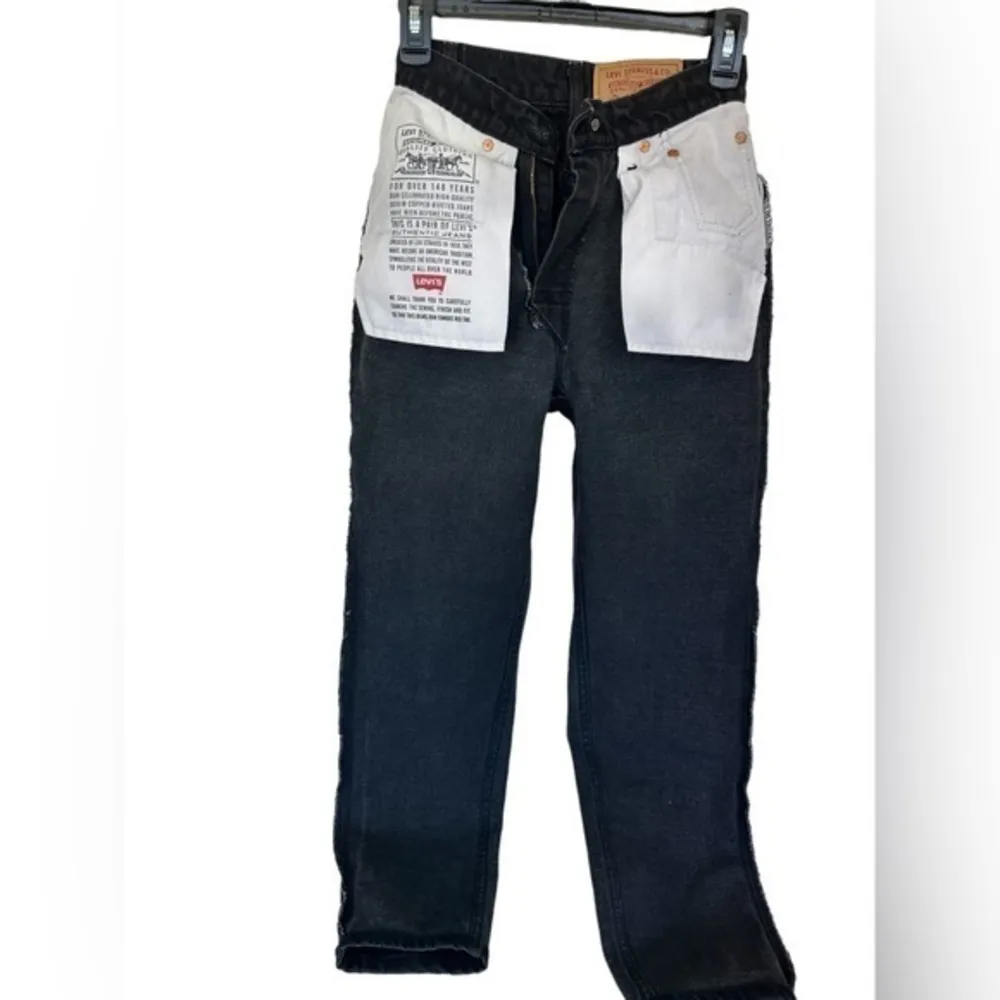 VTG Levi’s 512 Jeans Red Tab Black Slim Fit Taper Leg 3 Short U.S.A. 24” Woman’s - Image 6