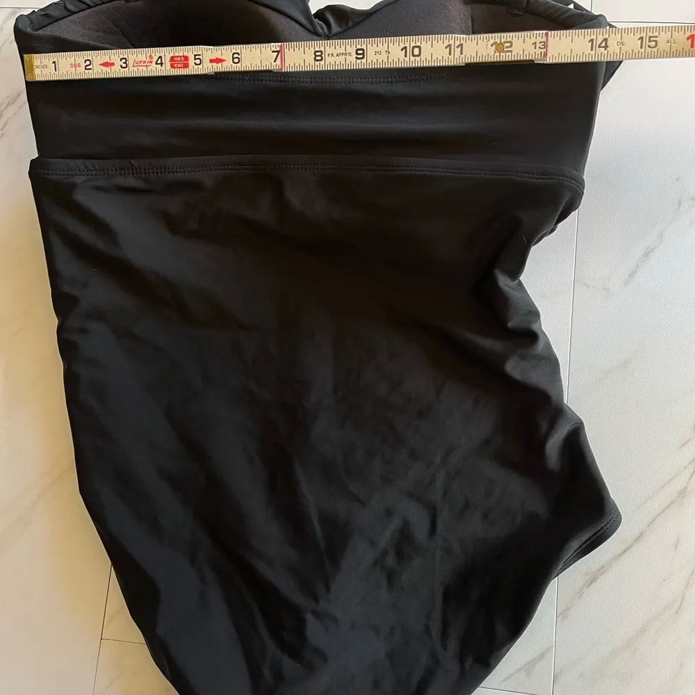 NWT Merona Strapless ruched black swimsuit size large - Image 8
