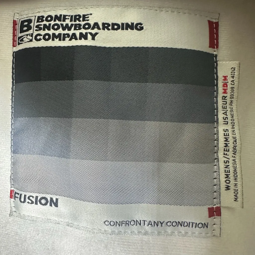 Bonfire Snowboarding Company Fusion Winter Jacket Skiing Size Medium Pink - Image 11