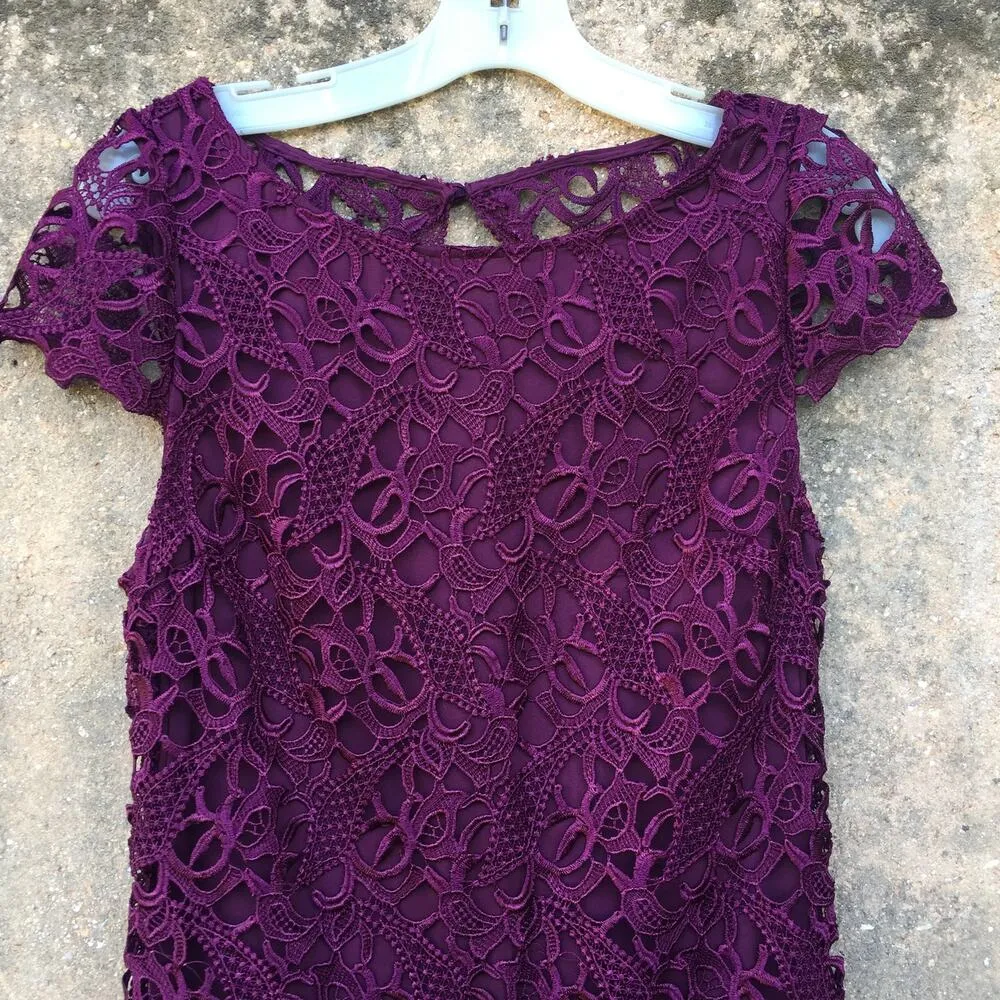 Alice + Olivia Clover Lace Open Back Dress 10 - Image 6