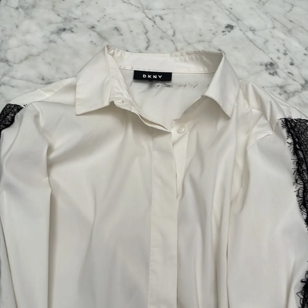 Woman’s Dkny white long sleeve shirt - Image 3