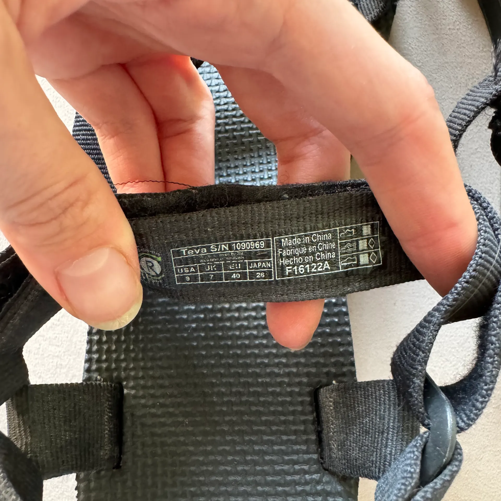 Midform Universal Sandals - Image 13