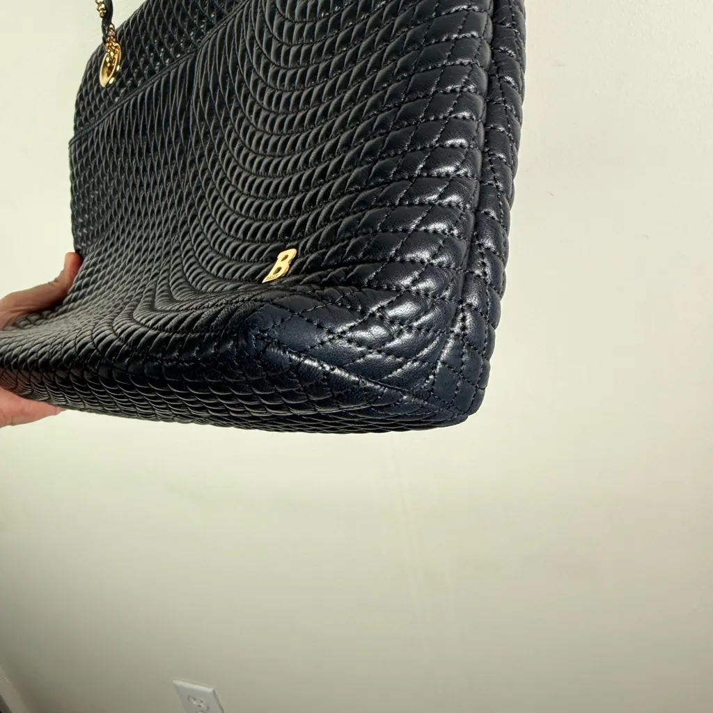 Vintage Bally Black Quilted Leather Chain Shoulder Bag Gold Hardware - Image 9