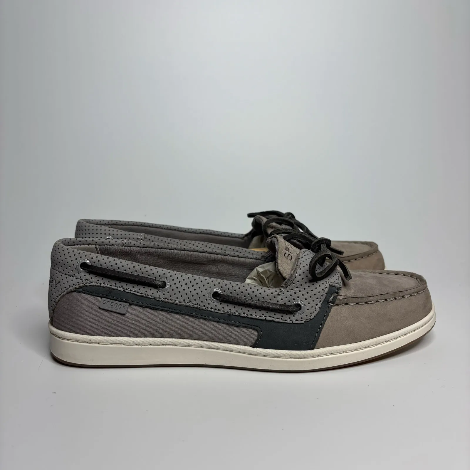 Sperry Women's Starfish Pin Perforated Boat Shoes in Grey - Image 5