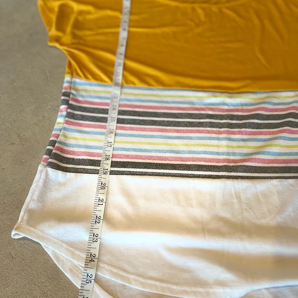 Shop Basic Colorful Short Sleeve Top Gold Size M - Image 4