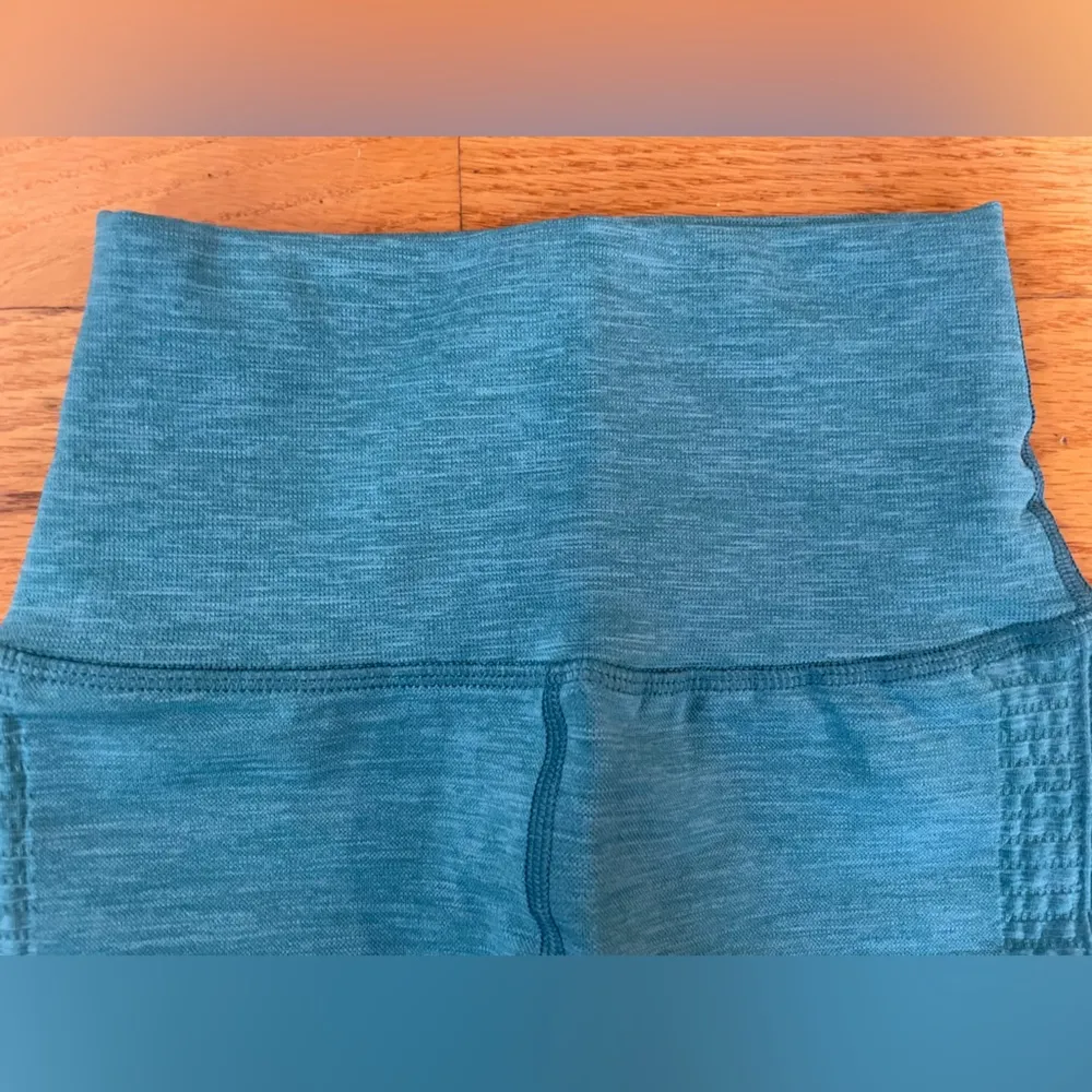 NWT! Alphalete Halo Leggings - Image 4