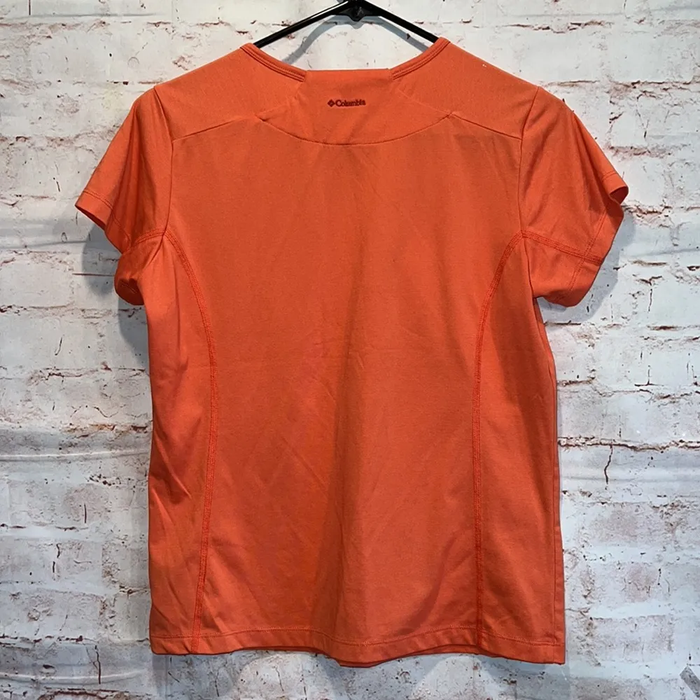 Columbia womens sportswear titanium Omni dry orange short sleeve top hiking Med - Image 5