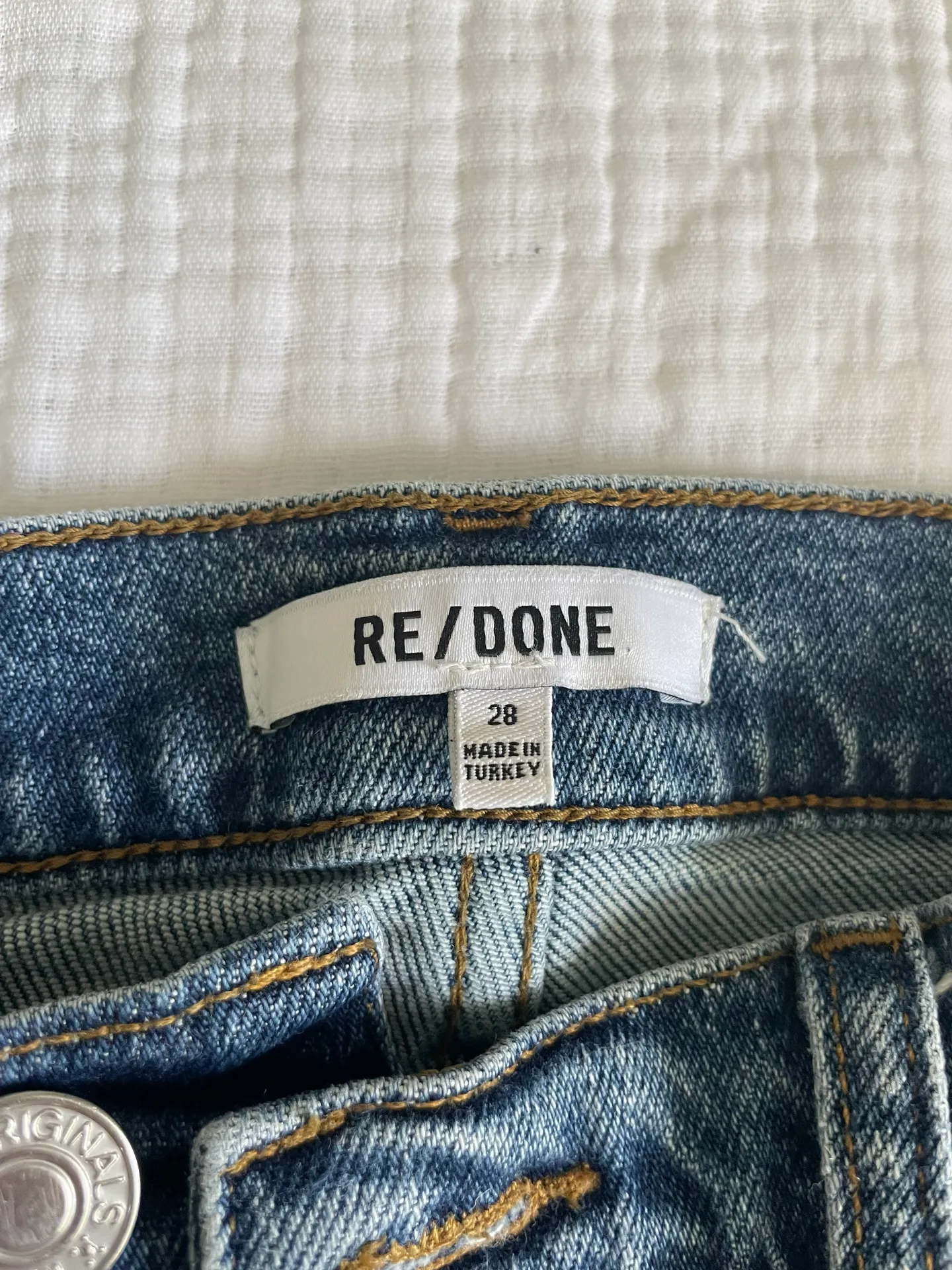 Re / Done Straight Skinny Jeans - Image 3