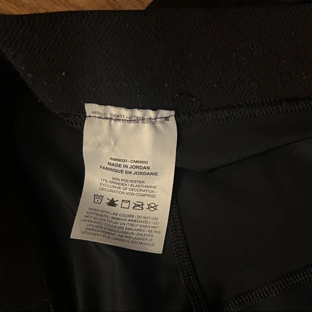 Nike Black Performance Shorts - Image 2