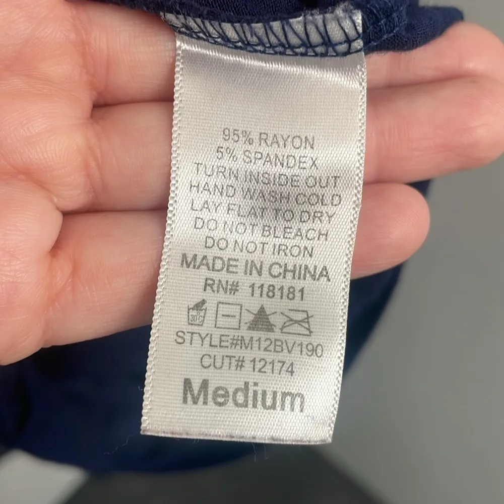 B.L.E.U. Navy blue blouse size medium. - Image 5