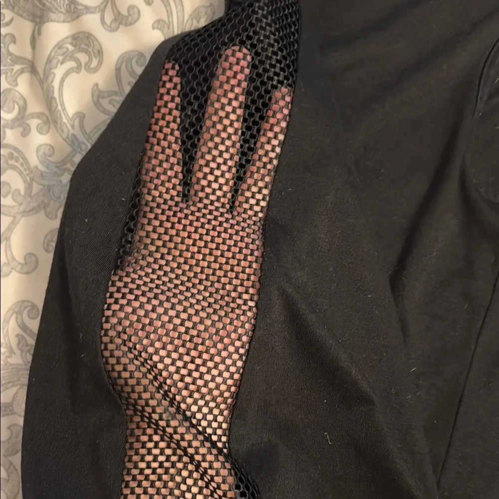 VENUS Black Crisscrossed Back and Mess sides Swim Coverup - Image 3