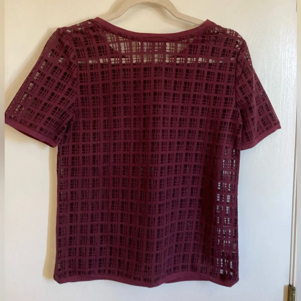 🌞Loft Burgundy Sheer Geometric Design Short Sleeve Blouse Shirt #O - Image 8