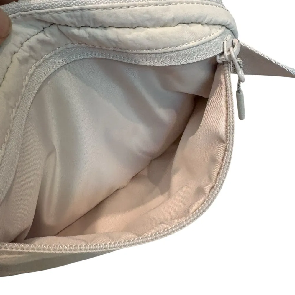 Lululemon White Opal Extended Strap Everywhere Belt Bag - Image 12