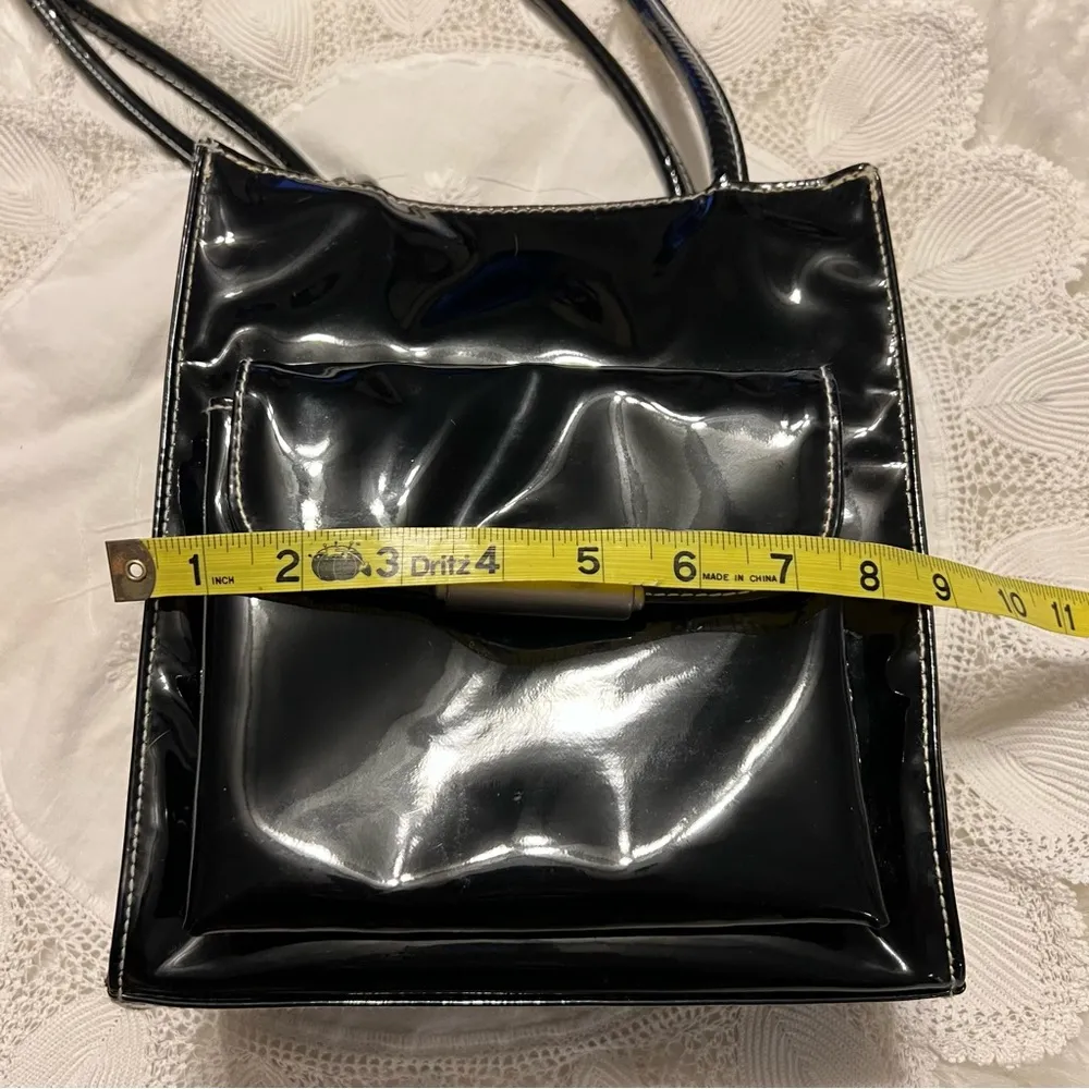 Moda Attiva Black Faux Patent Leather Style Purse Drawstring Closure - Image 9