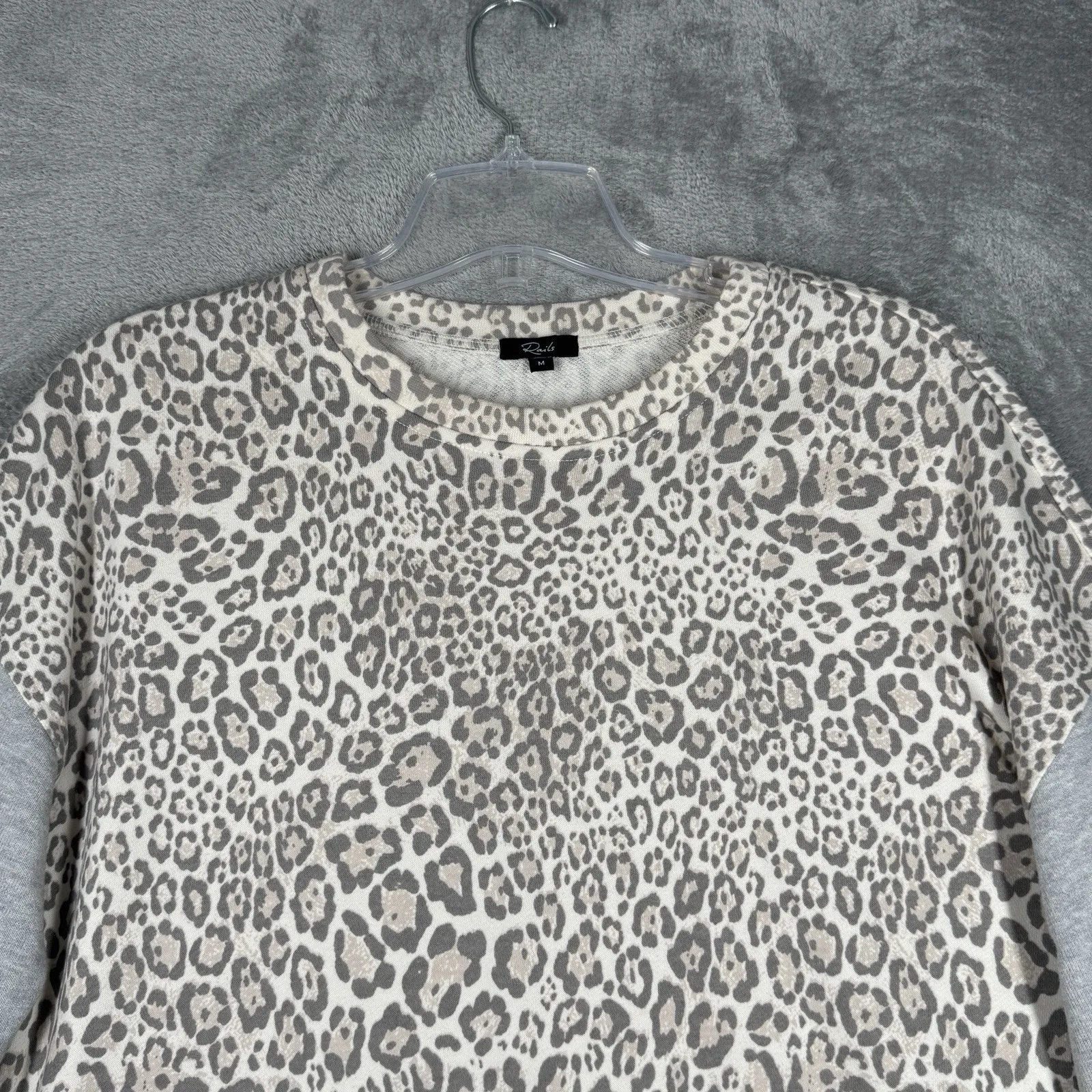Rails Shirt Womens Medium Gray Cheetah Alice Sweatshirt Casual Basic Edgy Grunge - Image 4