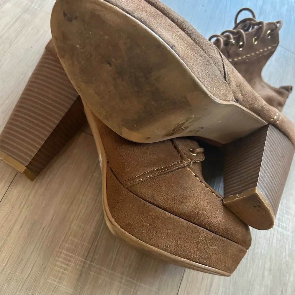 Bold and Beautiful: Platform Heeled Boots for Women Size 10 - Image 6