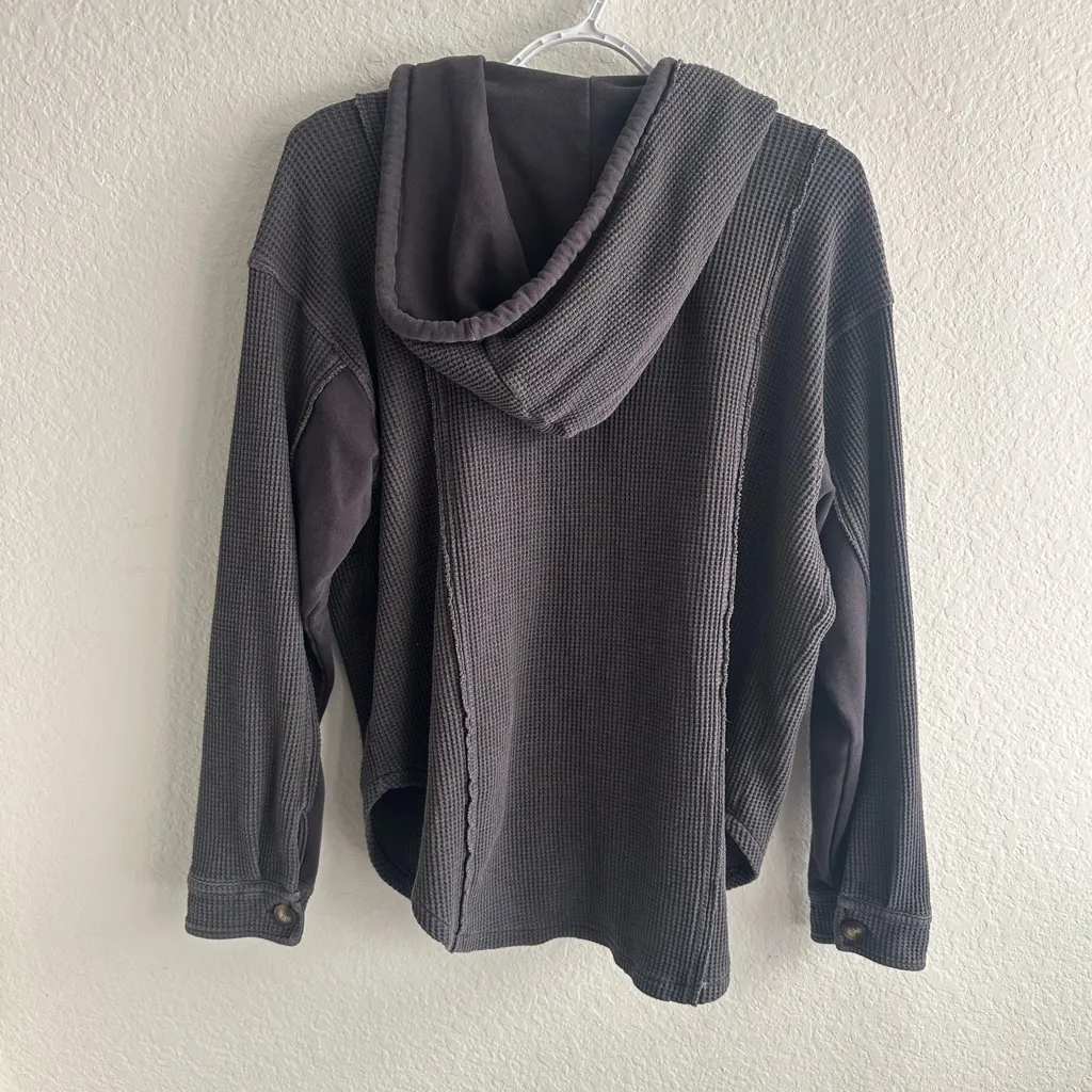 American Eagle Outfitters Charcoal waffle Knit Sweater - Image 4