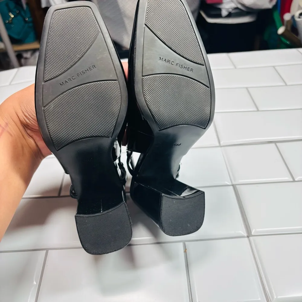 Elegant Marc Fisher Women's Valana Pump Black Patent Leather Slingback Heels - Image 8