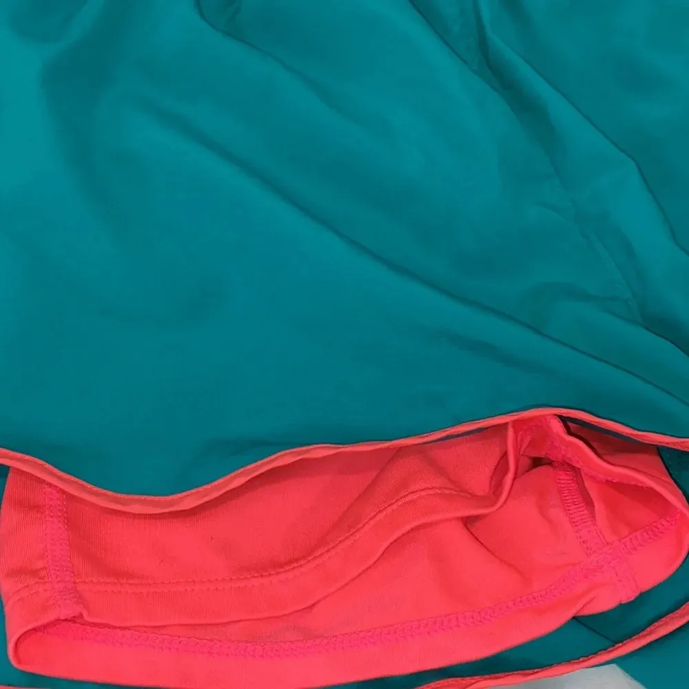 New balance green athletic shorts size small - Image 7