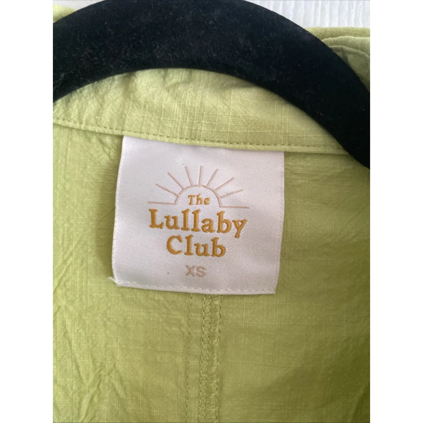Lullaby Club Womens XS Green Boxy Top Button front Comfort Travel - Image 2