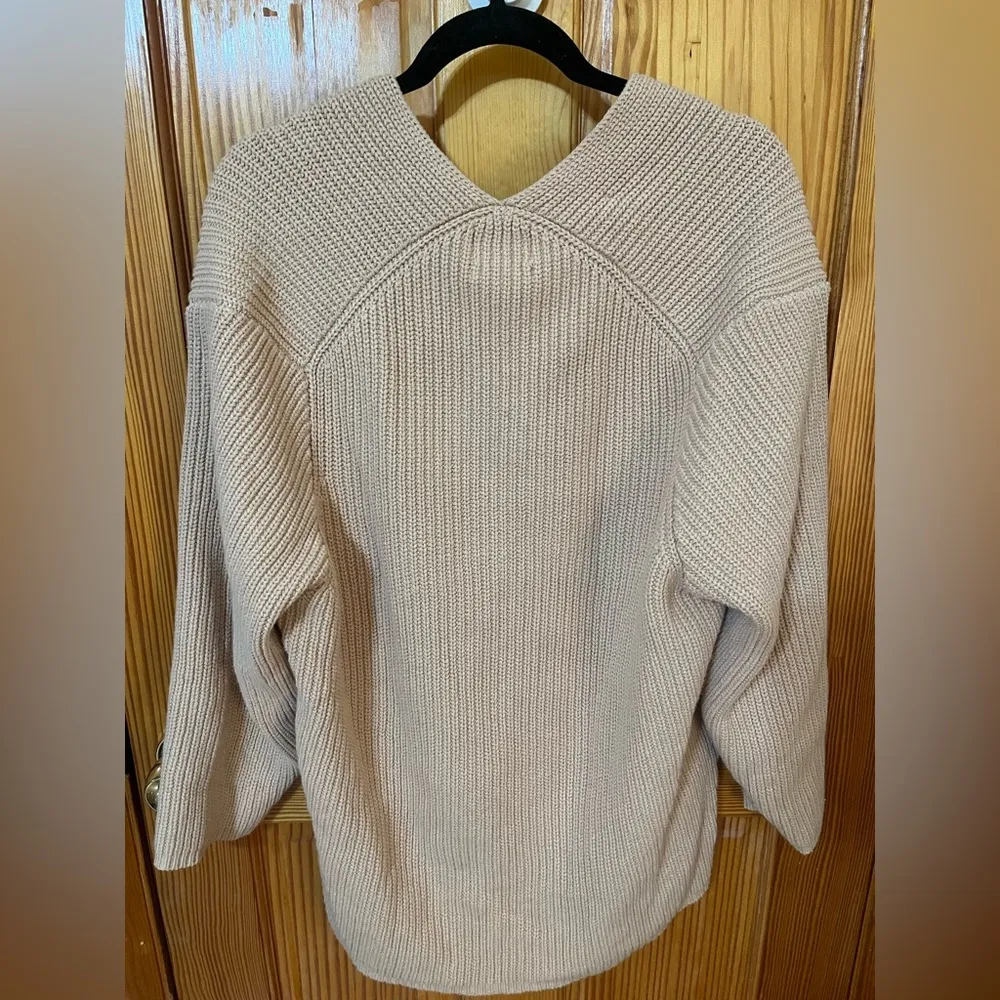 Urban Outfitters Blush/Tan Oversized Sweater - Image 6