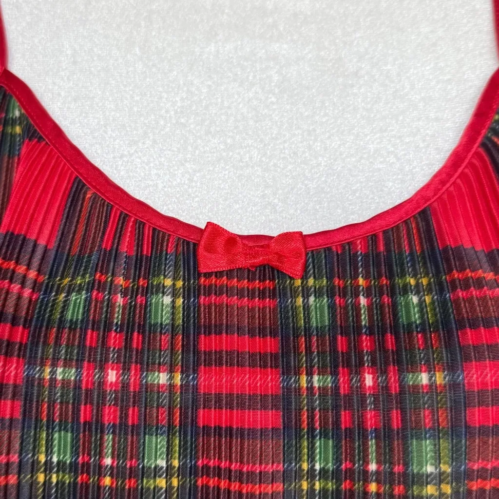 Tryst Red Green and Black Plaid Bow Cami‎ Sz M - Image 3