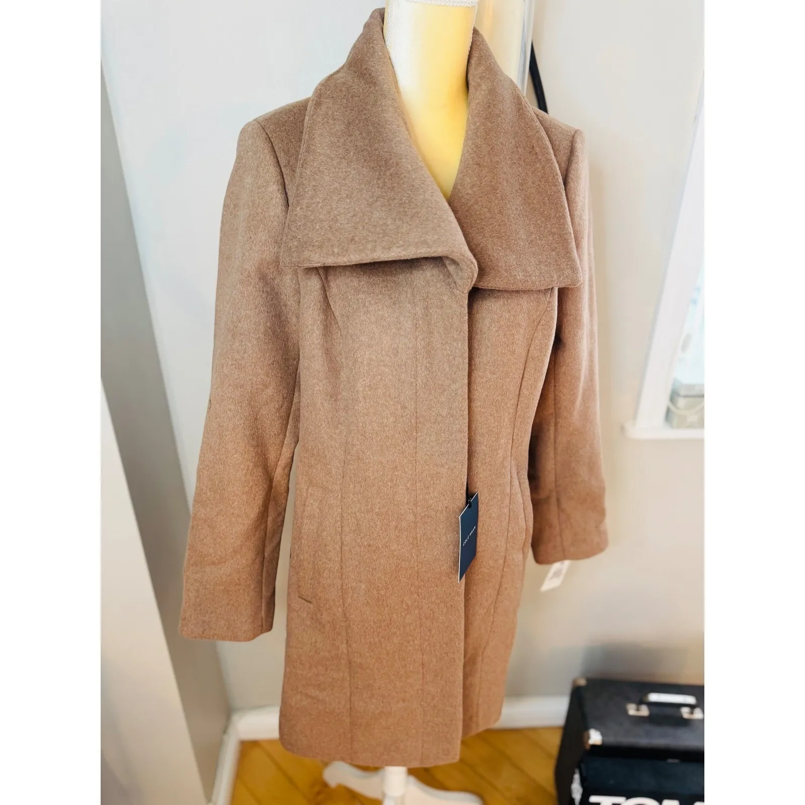 Cole Haan Signature Wide Lapel‎ Wool Blend Coat, Size 12 Camel Classic Chic NWT - Image 8