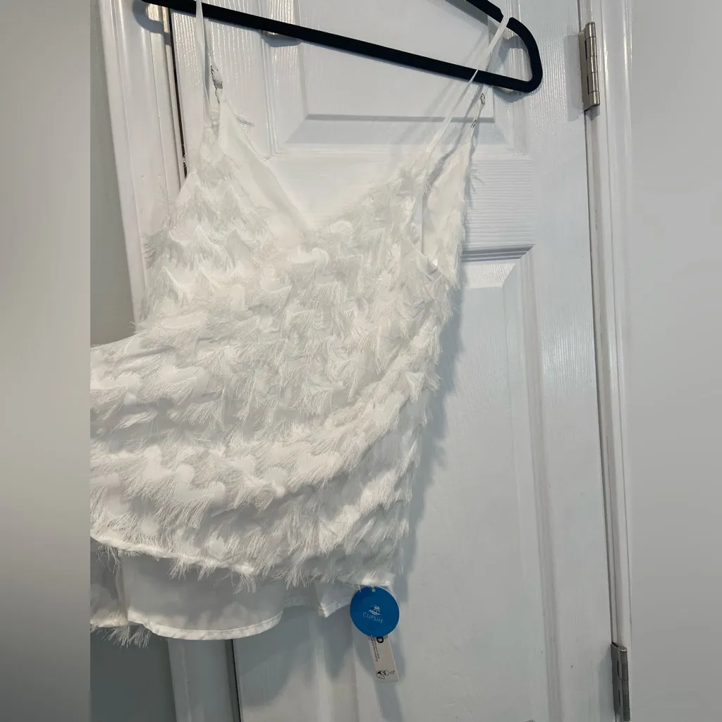 NWT Cupshe Size L White Feathered Adjustable Spaghetti Strap V Neck Cami Top - Image 6
