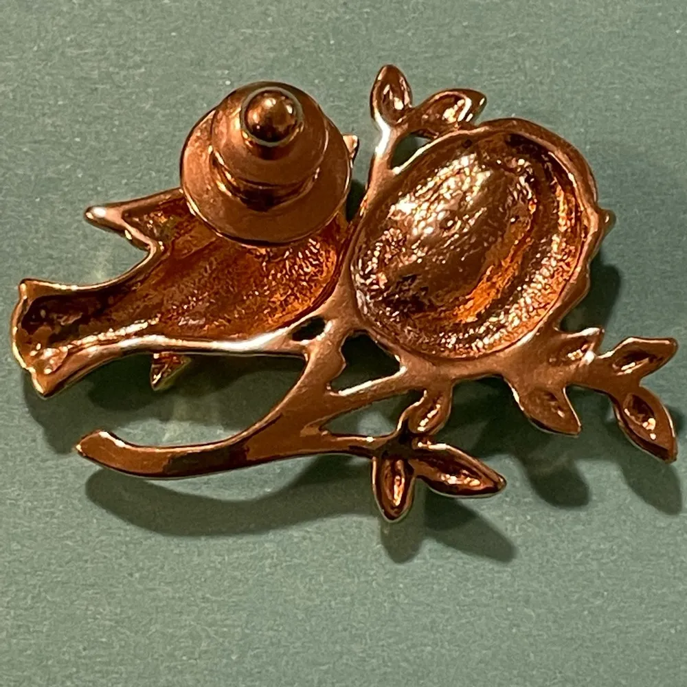 Avon bird Nest Pin - Image 4