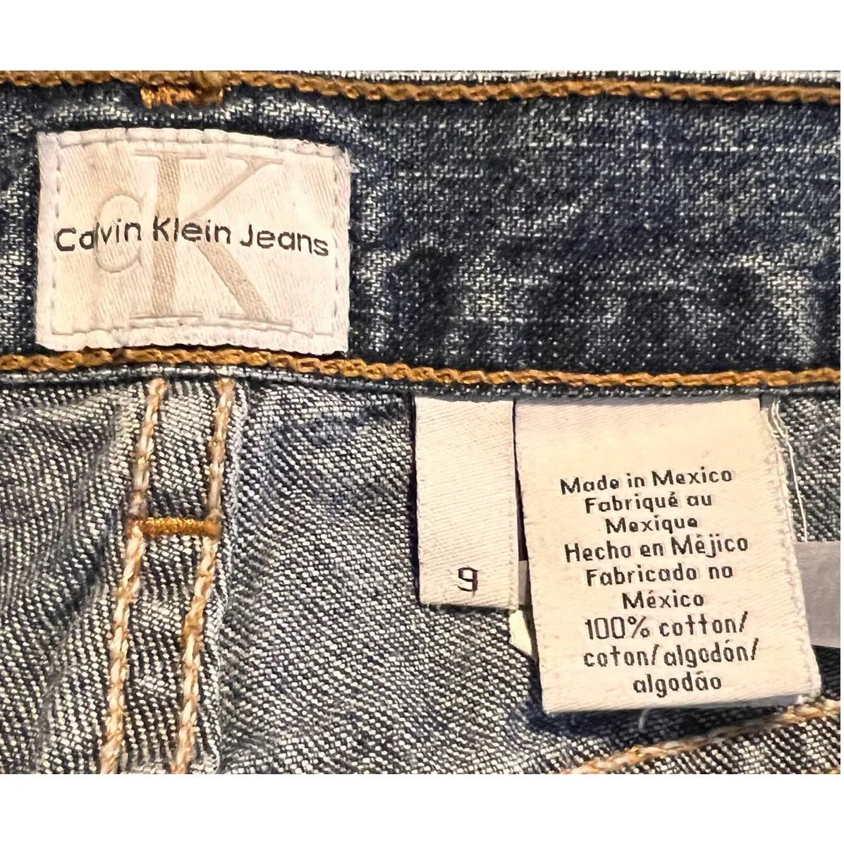Calvin Klein Flare Jean Dark Sandblast Wash Size 9 30' Inseam‎ x 15" Waist x 9" - Image 3